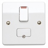 MK K370WHI Logic Plus Connection Unit DP Switched Fuse Neon c/w Base Flex Outlet 13A (White)