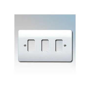 MK K3633WHI Grid Plus Frontplate 3 Module 86x146mm (White) MK K3633WHI Grid Plus Frontplate 3 Module 86x146mm (White)